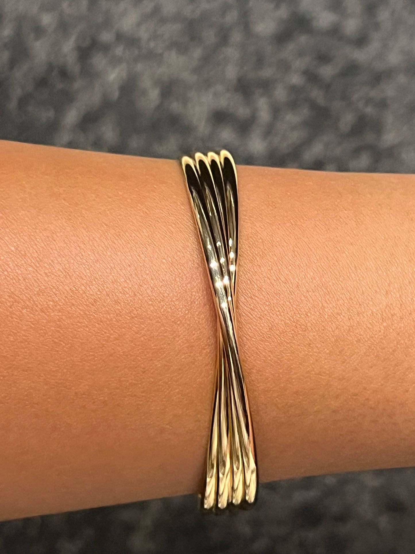 Diana ring