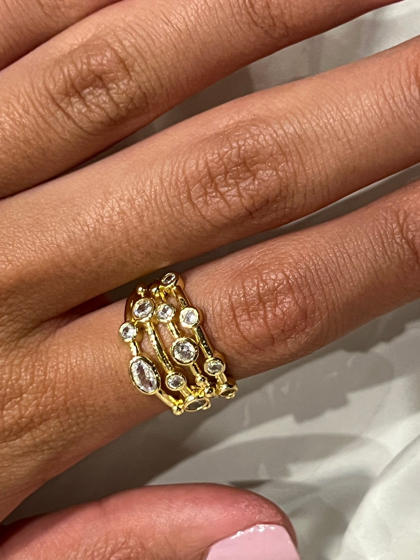Diana ring